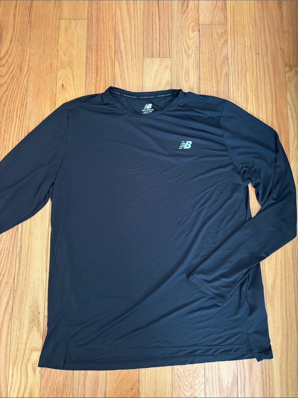 New Balance Running Black Long Sleeve Athletic Crew Shirt